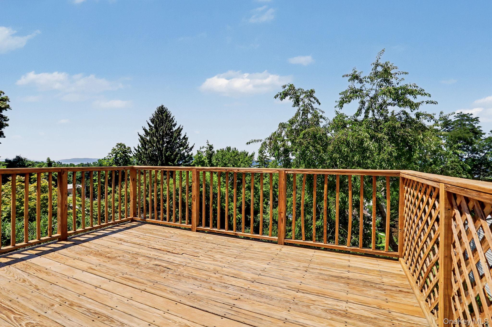 33 Cedar Lane Property Photo 15