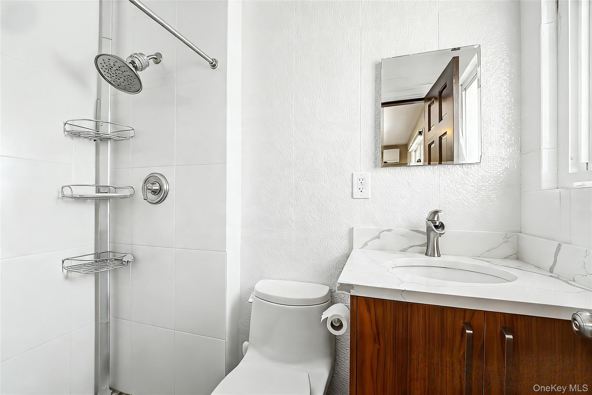9 Cortland Avenue Property Photo 18