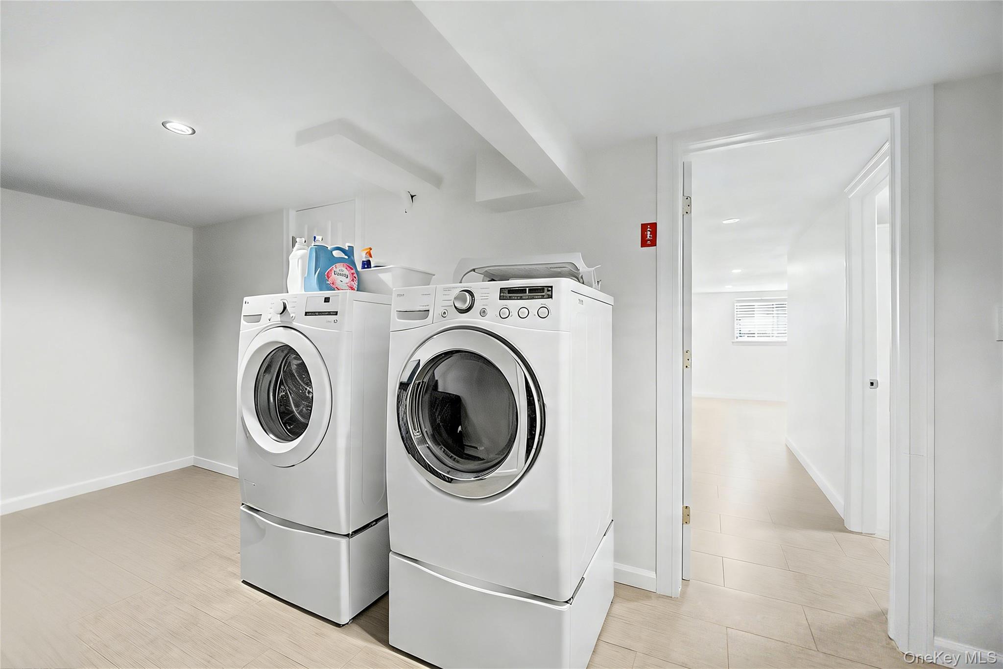 9 Cortland Avenue Property Photo 24