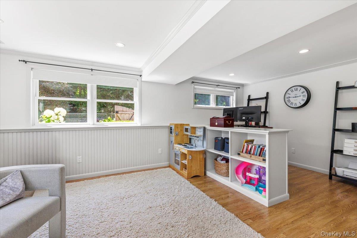 51 Croton Avenue Property Photo 32