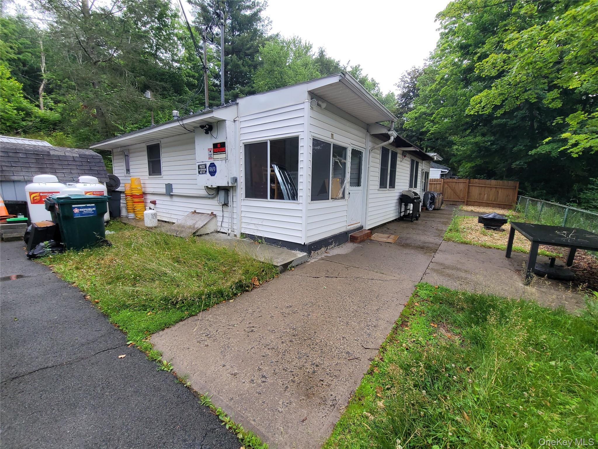 1199 State Route 52 Road Property Photo 1