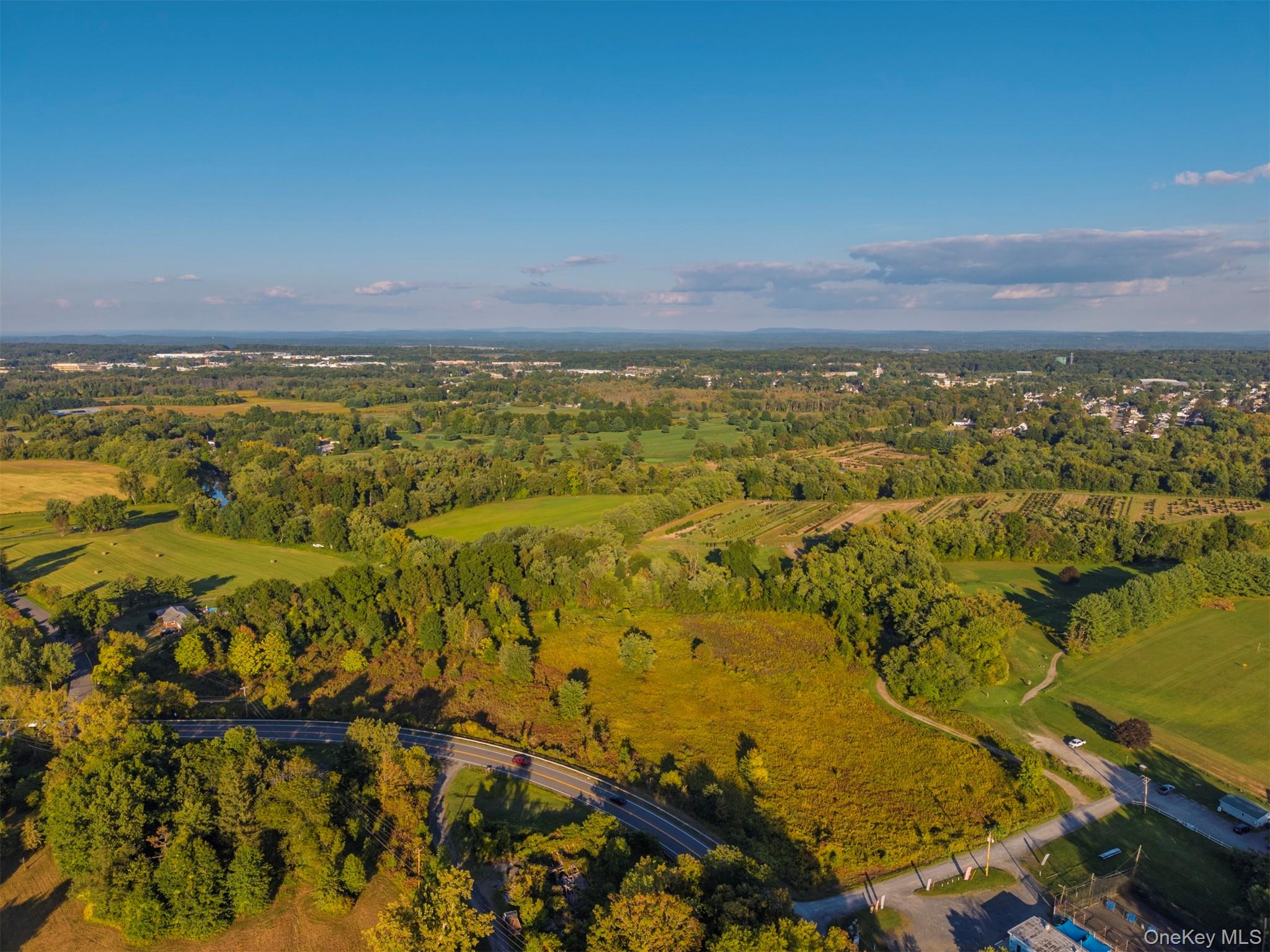220 Sawkill Road Property Photo 8