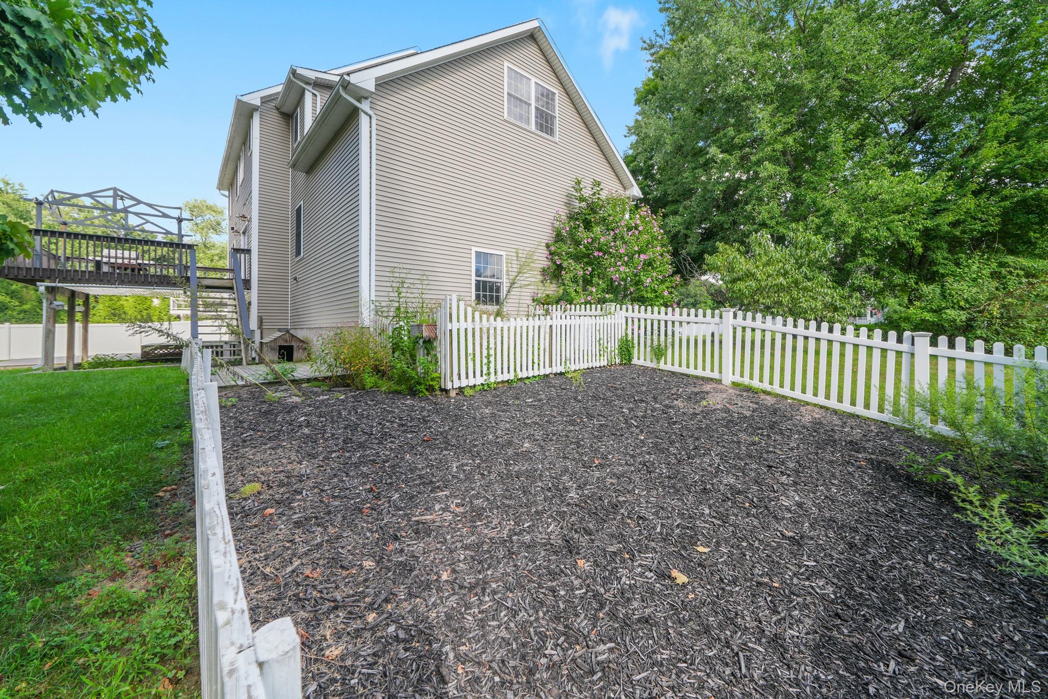 18 Baron Drive Property Photo 47