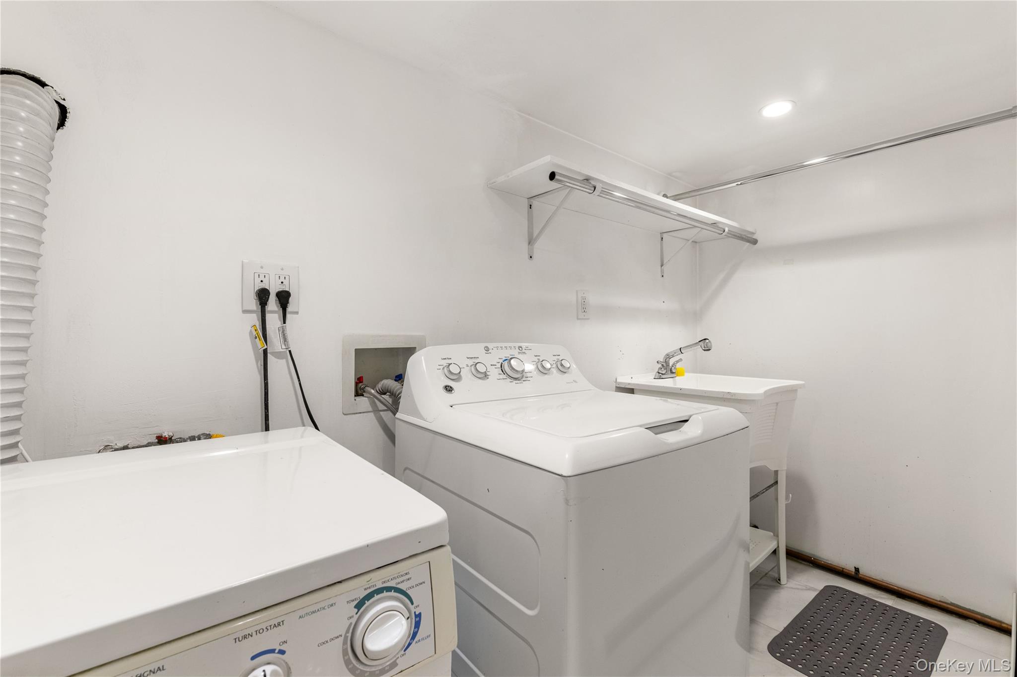 6148 220th Street Property Photo 25
