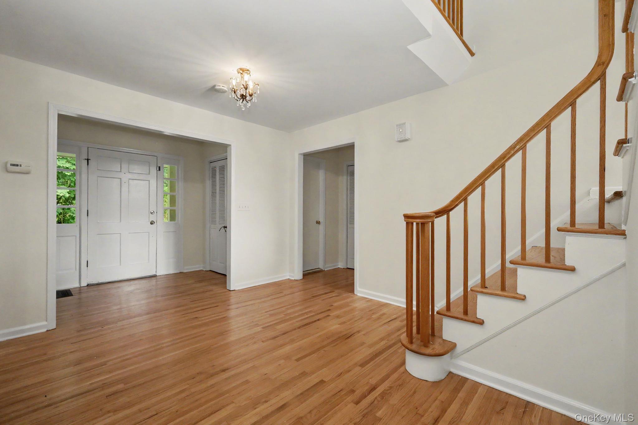 49 E Ridge Lane Property Photo 3