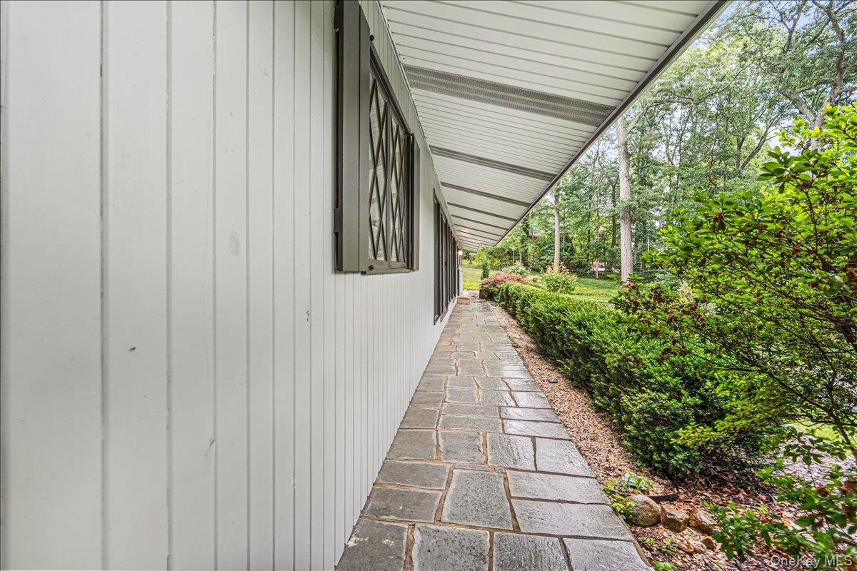 6 Cherry Lane Property Photo 3