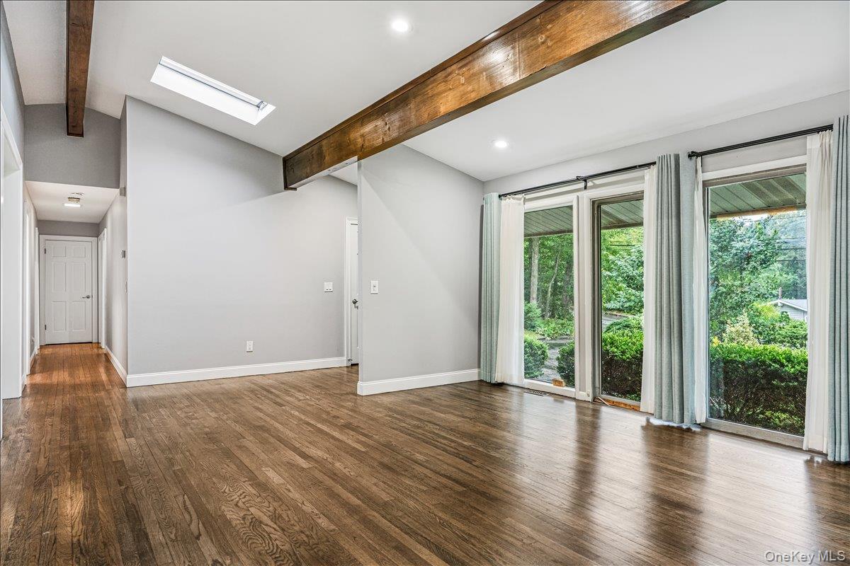 6 Cherry Lane Property Photo 12