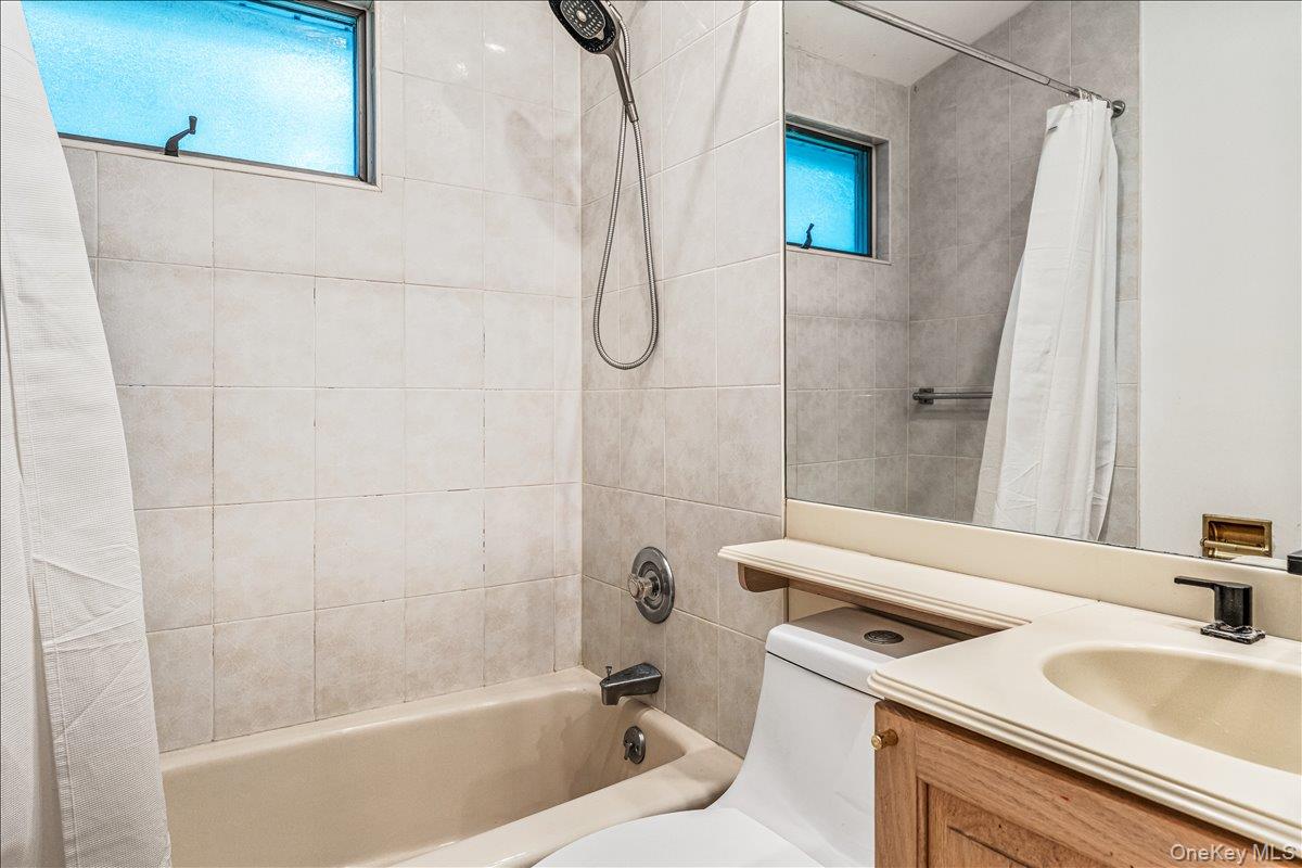 6 Cherry Lane Property Photo 22