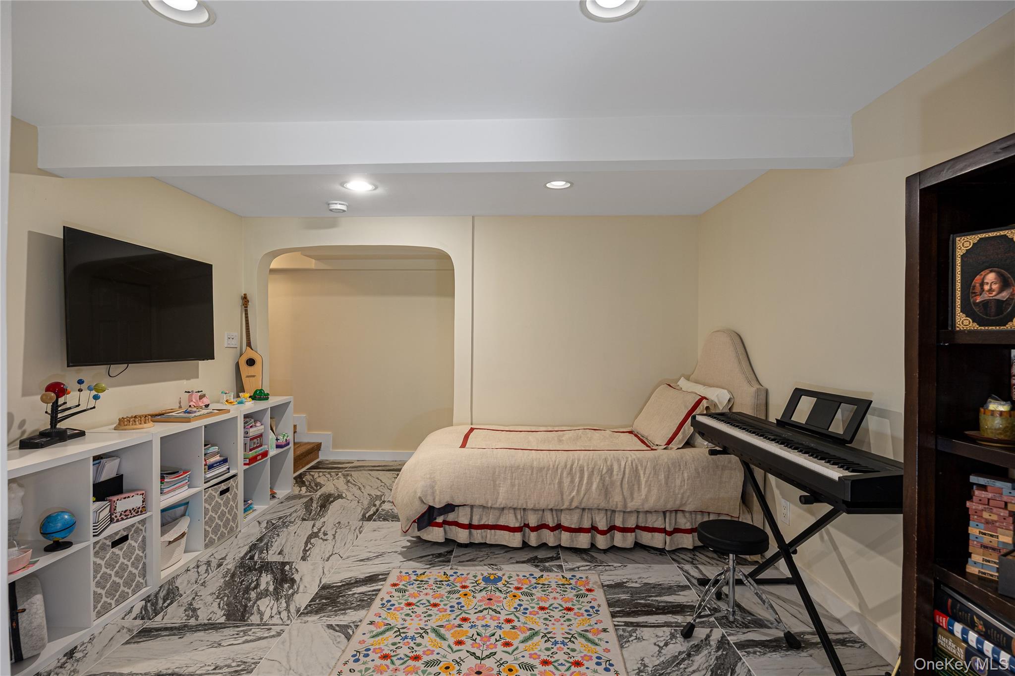 74 Tamarack Road Property Photo 16
