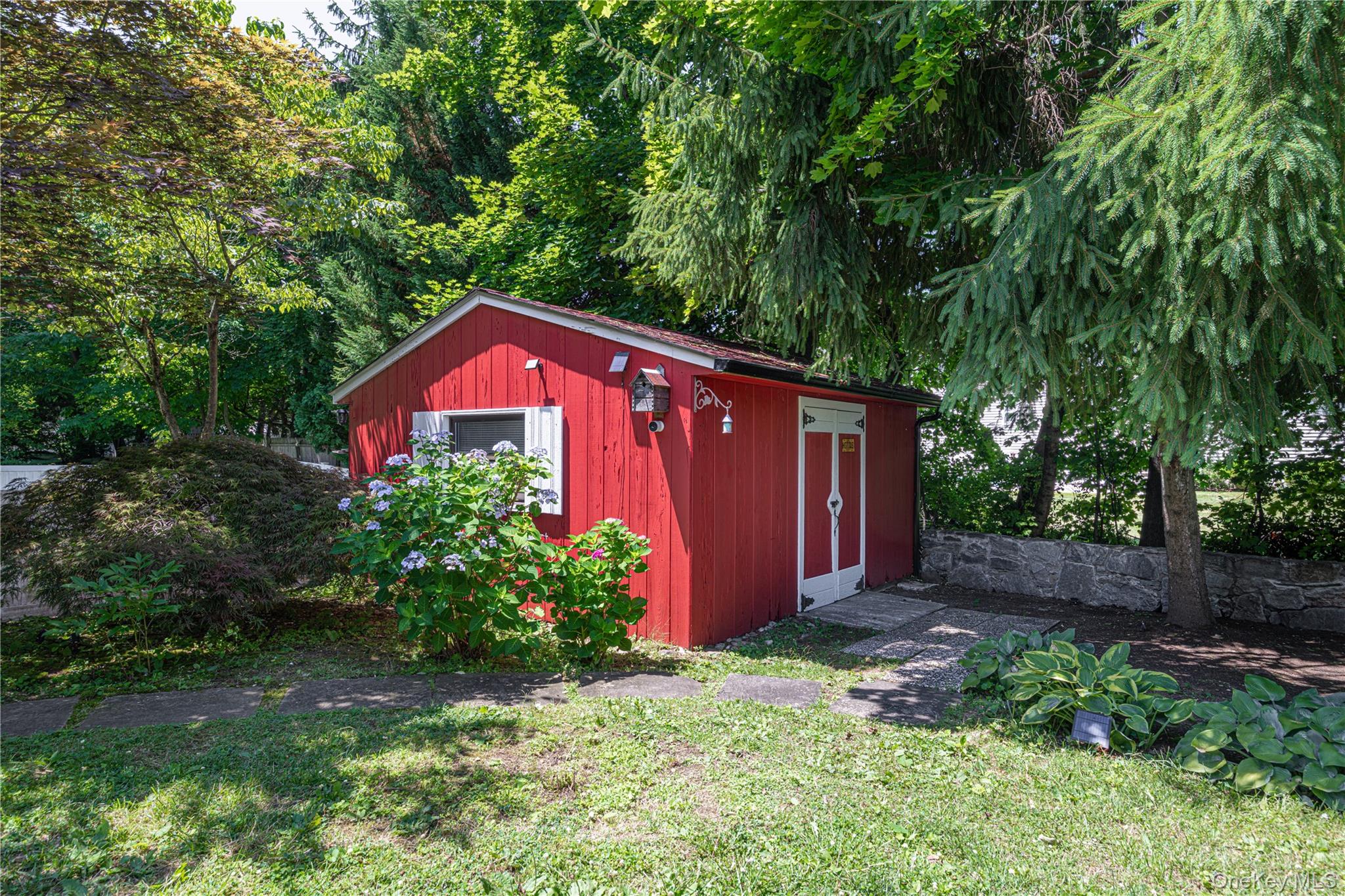 74 Tamarack Road Property Photo 23