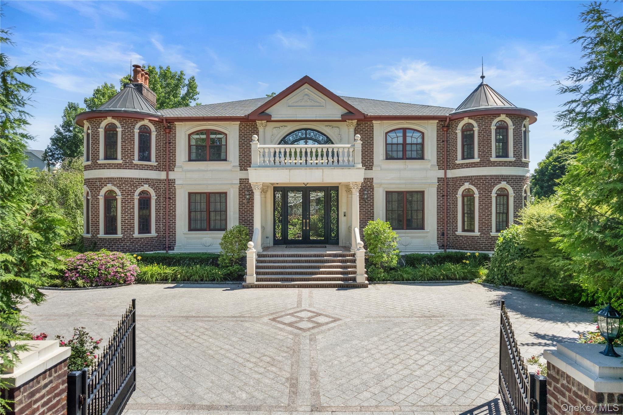 28 Whitney Circle Property Photo 1