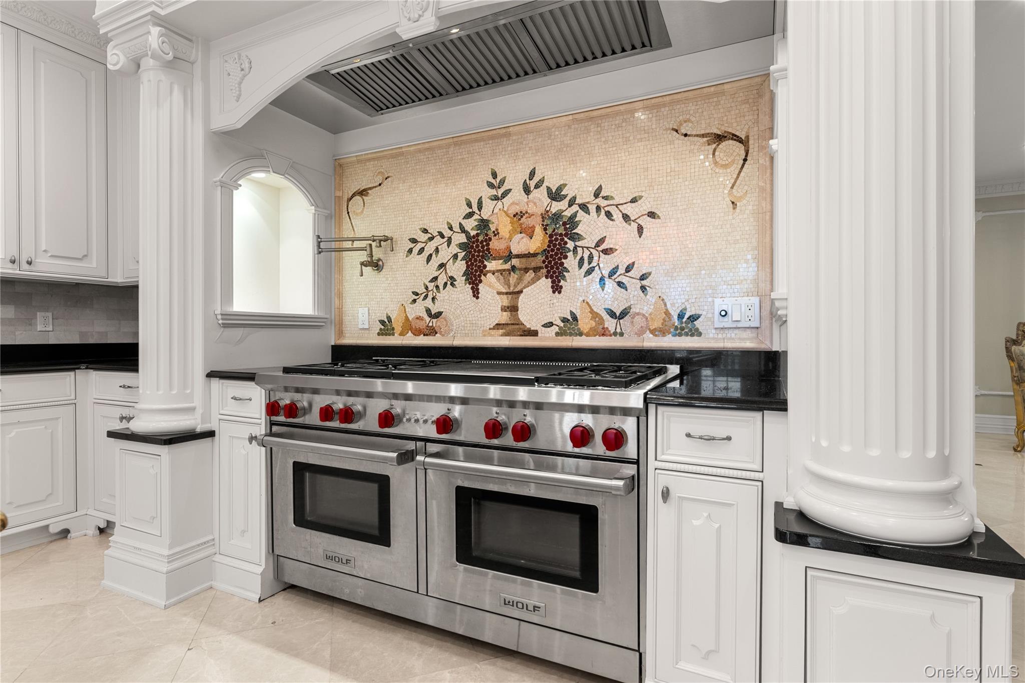 28 Whitney Circle Property Photo 10