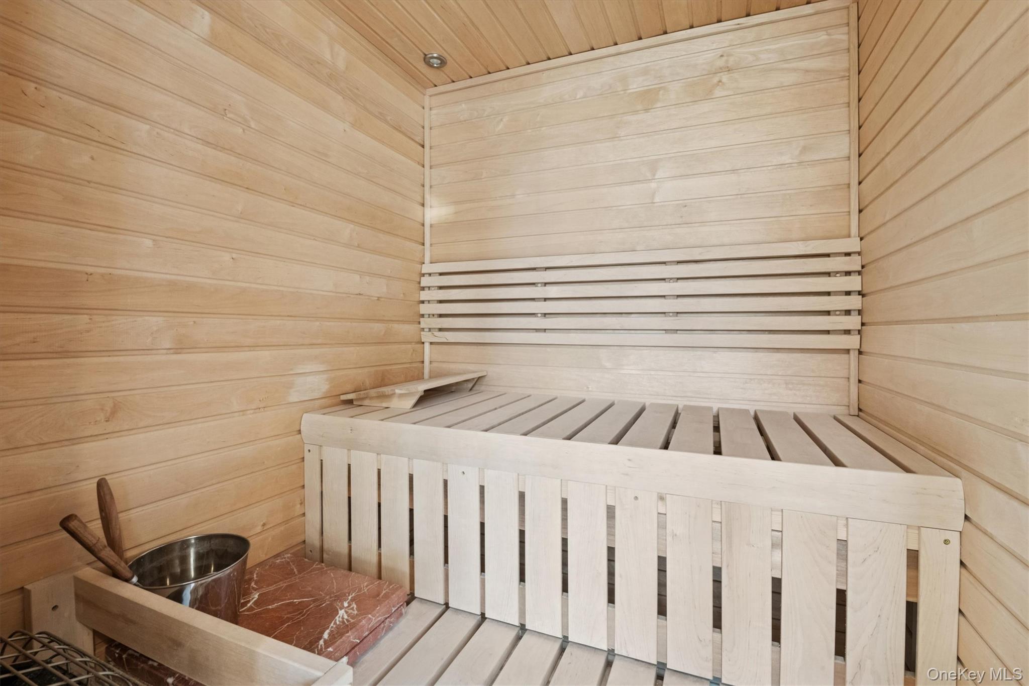 28 Whitney Circle Property Photo 21