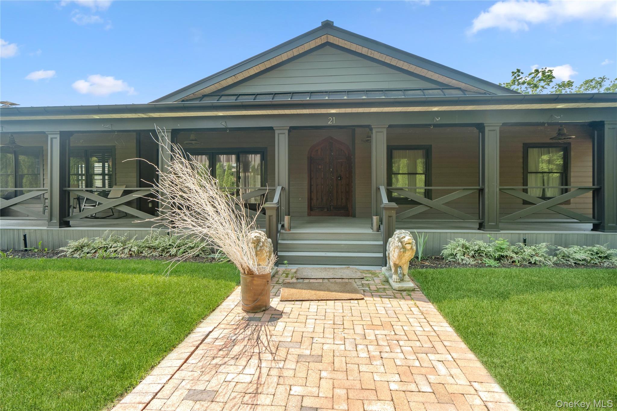 21 Princess Property Photo 1