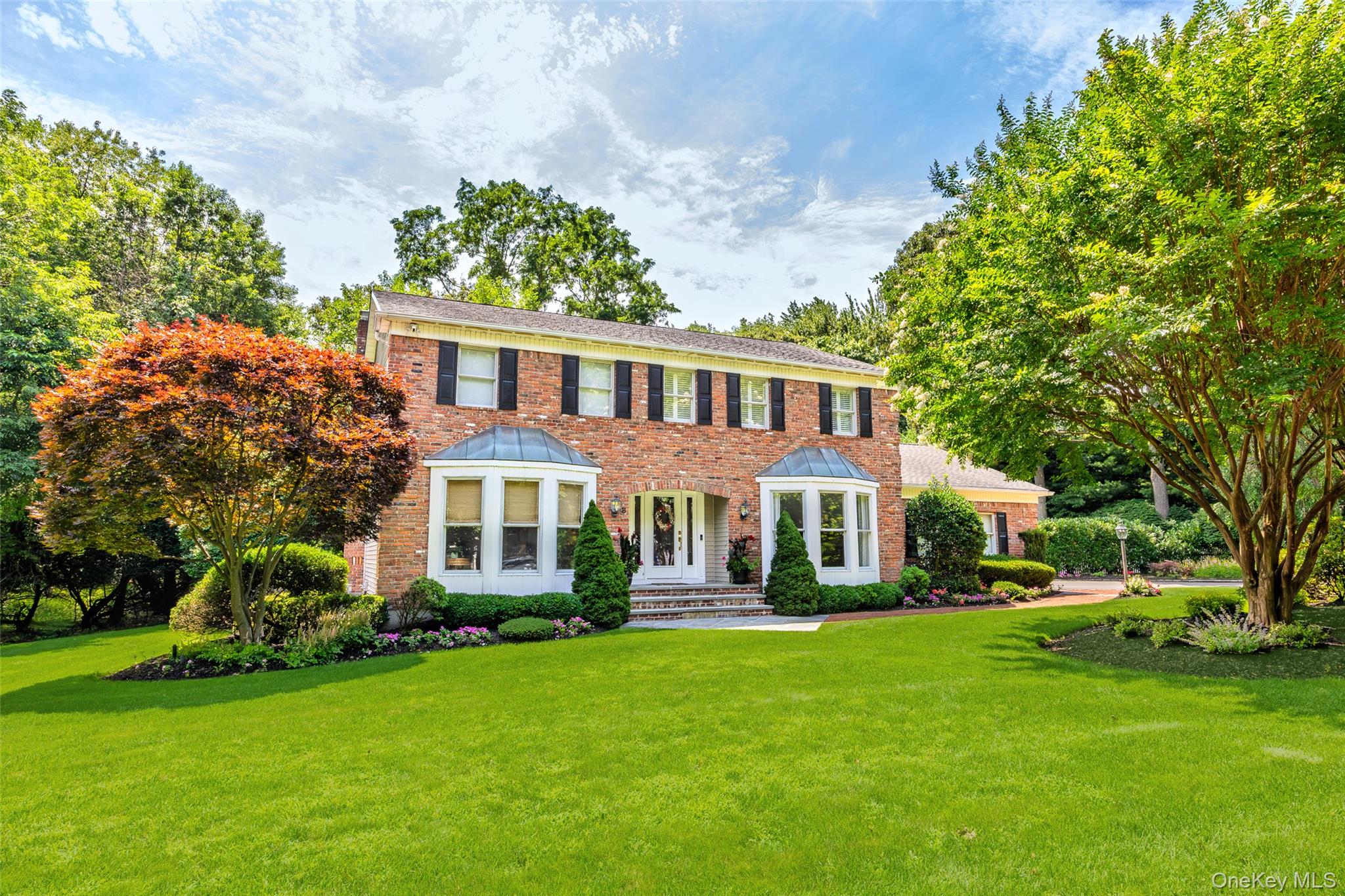 8 Quaker Hill Road Property Photo 1