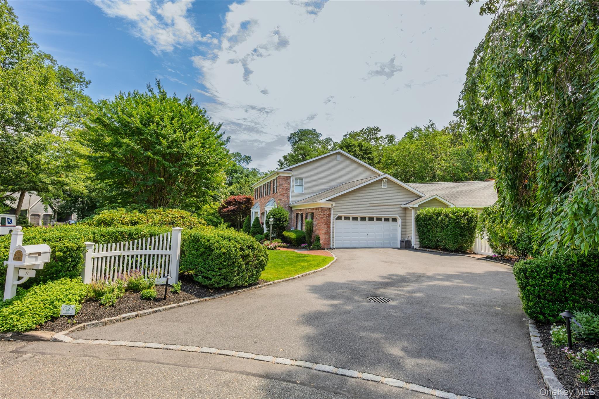 8 Quaker Hill Road Property Photo 4