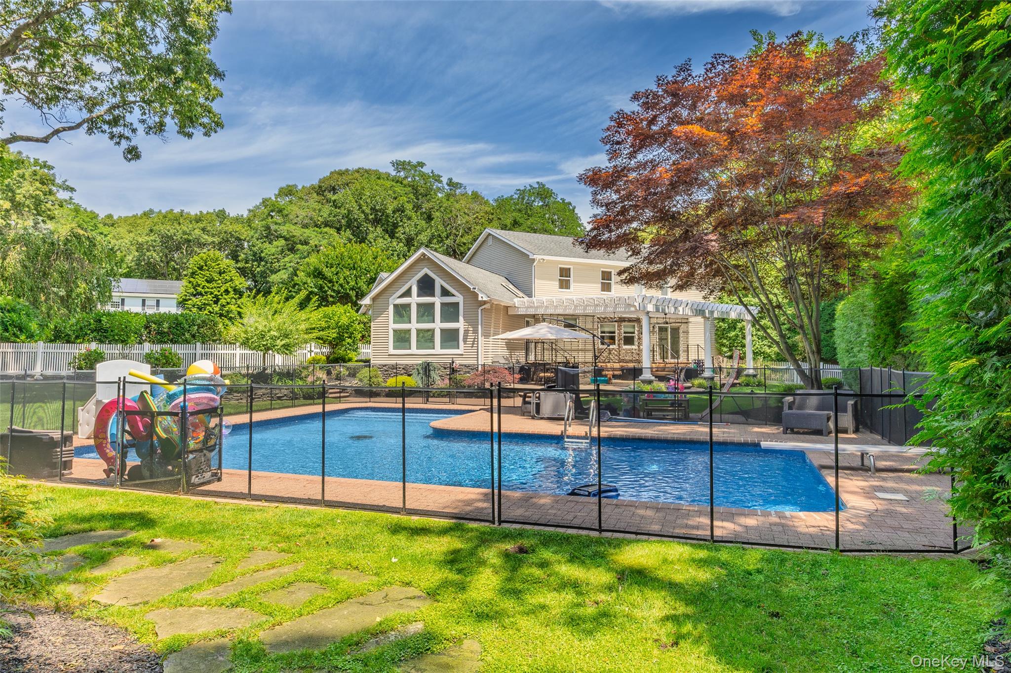 8 Quaker Hill Road Property Photo 9