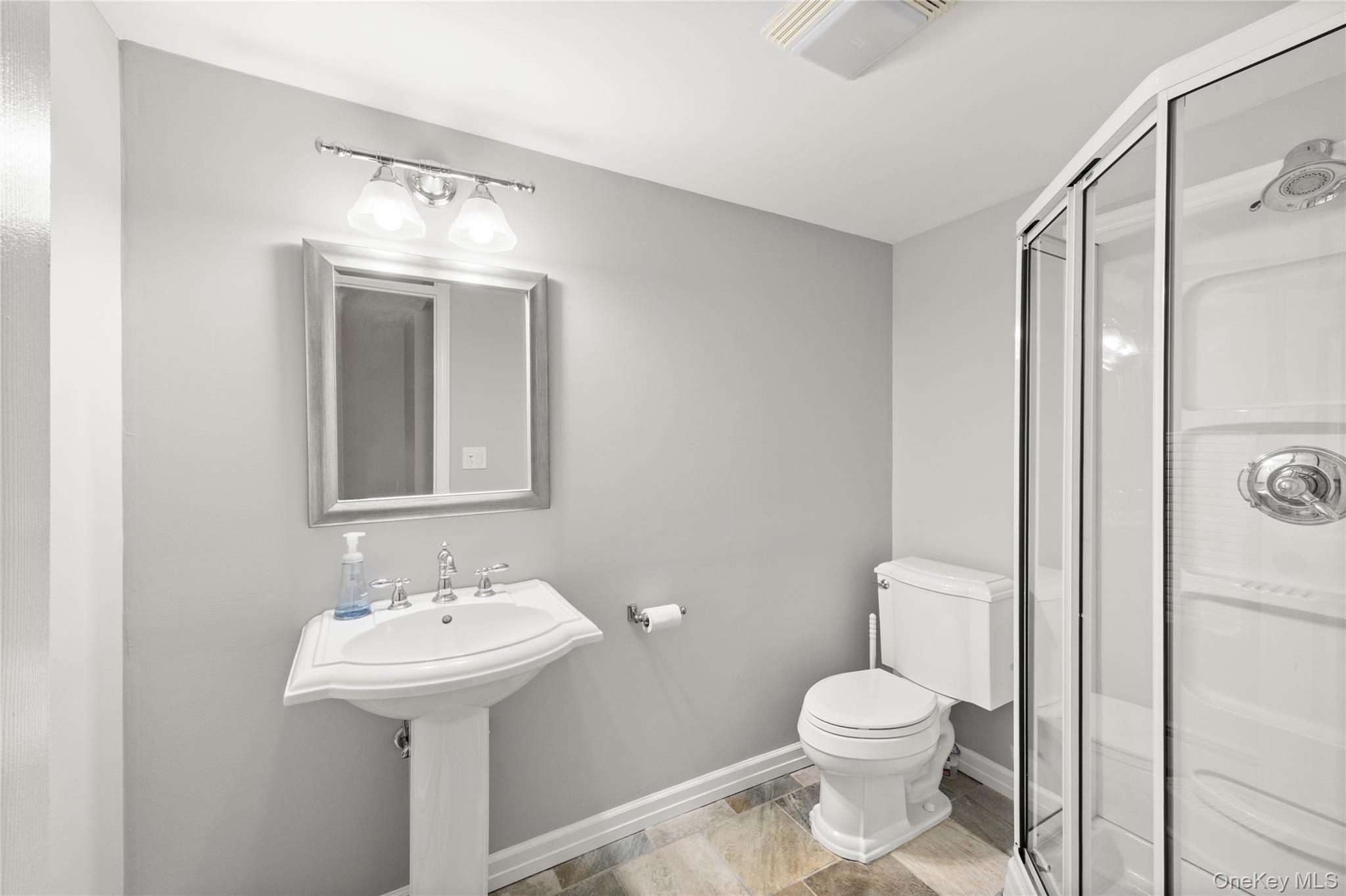 8 Quaker Hill Road Property Photo 38