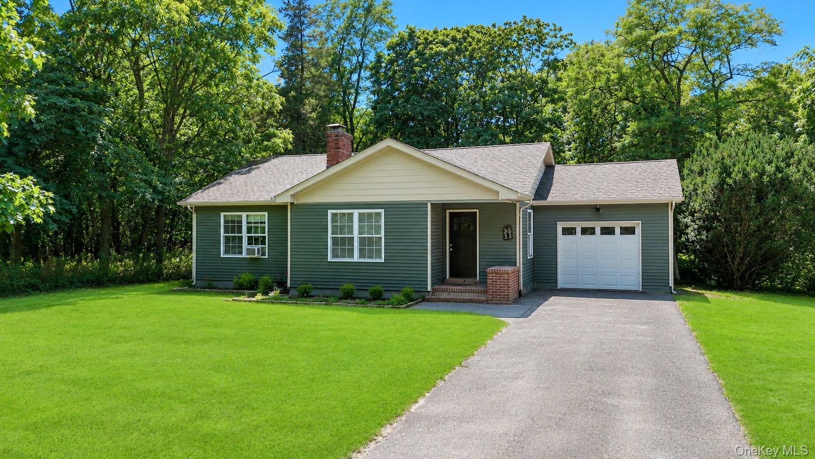 430 Yaphank Middle Island Road Property Photo 1