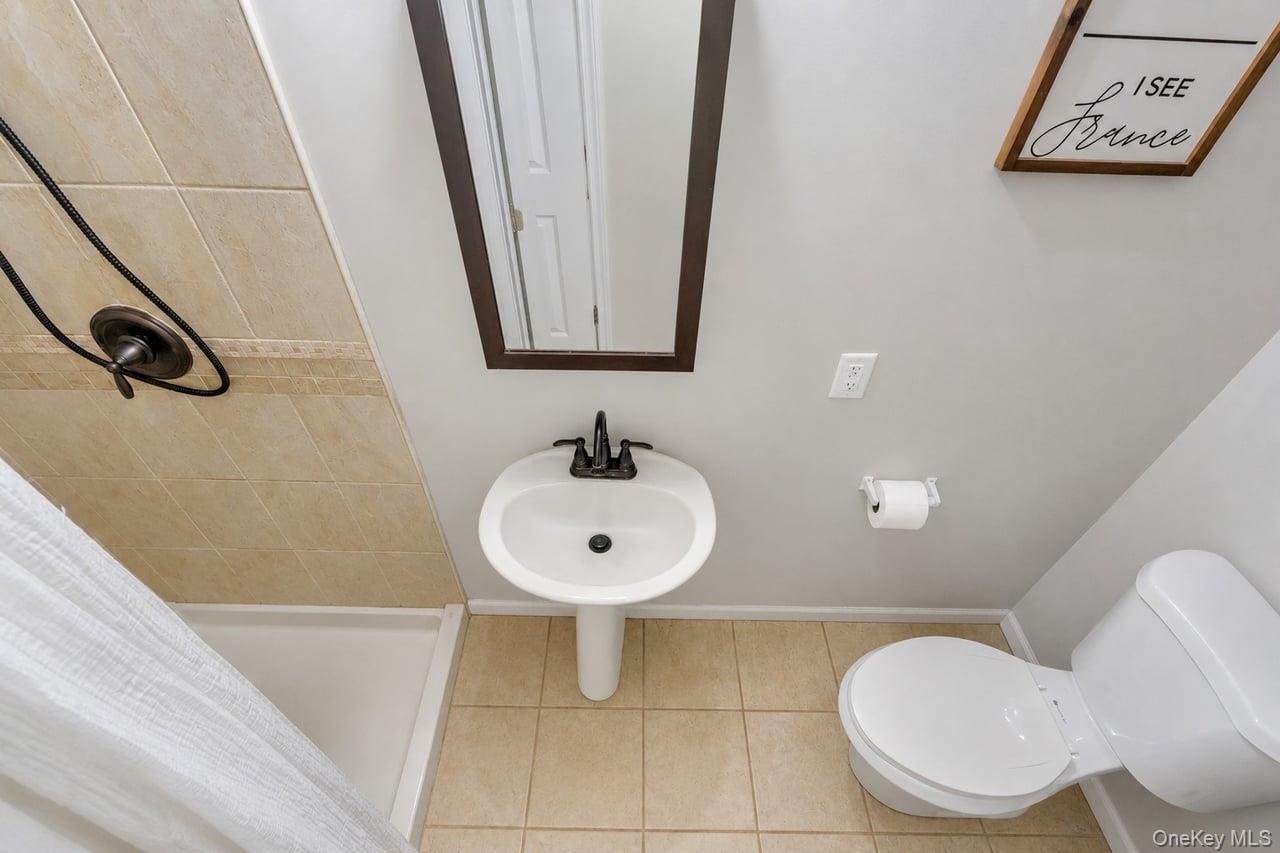 430 Yaphank Middle Island Road Property Photo 19