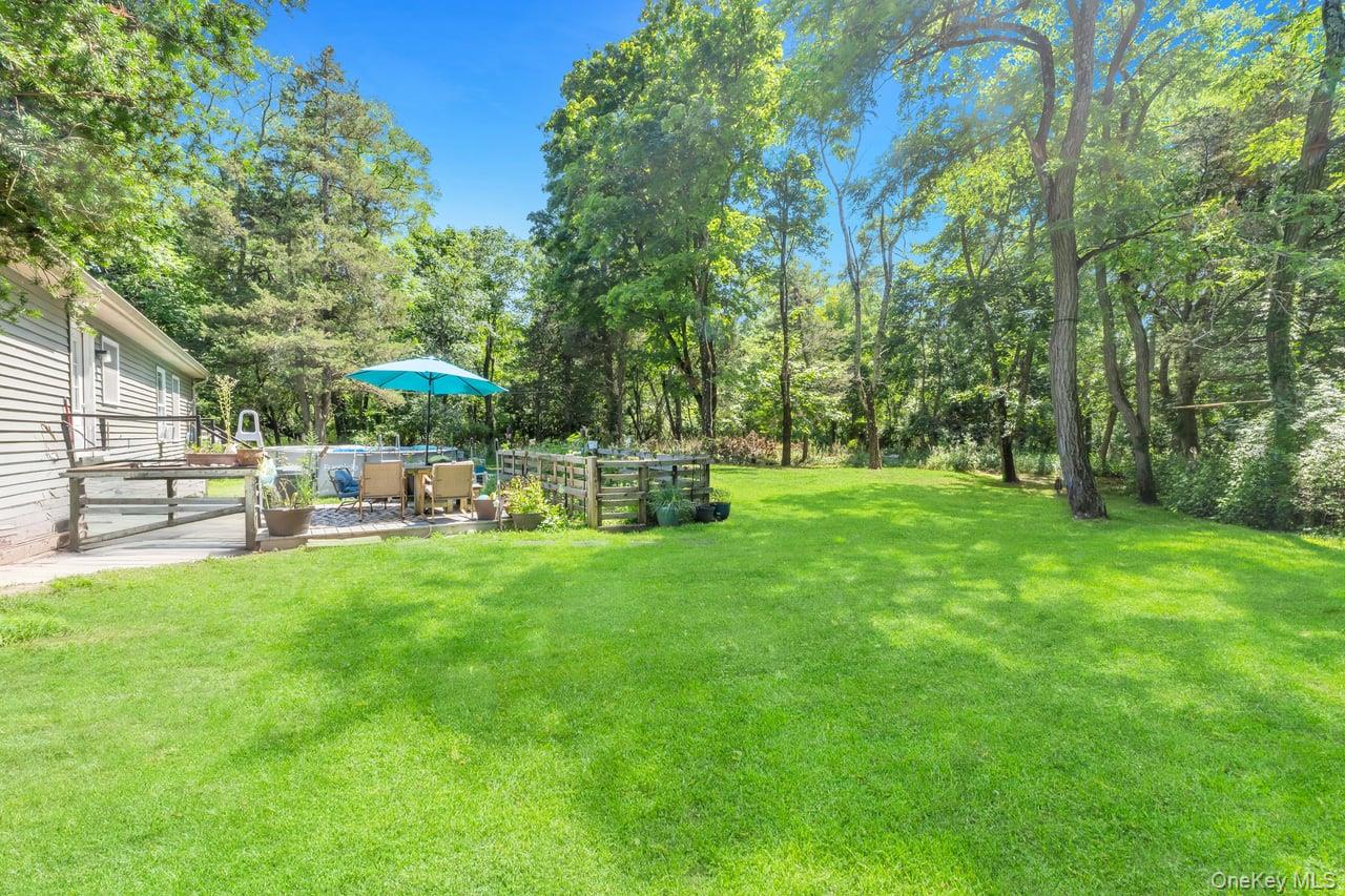 430 Yaphank Middle Island Road Property Photo 29