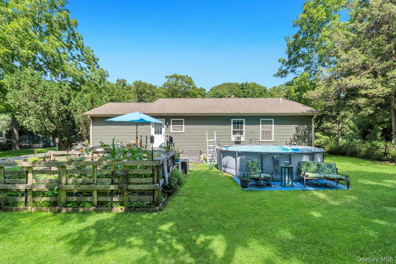 430 Yaphank Middle Island Road Property Photo 30