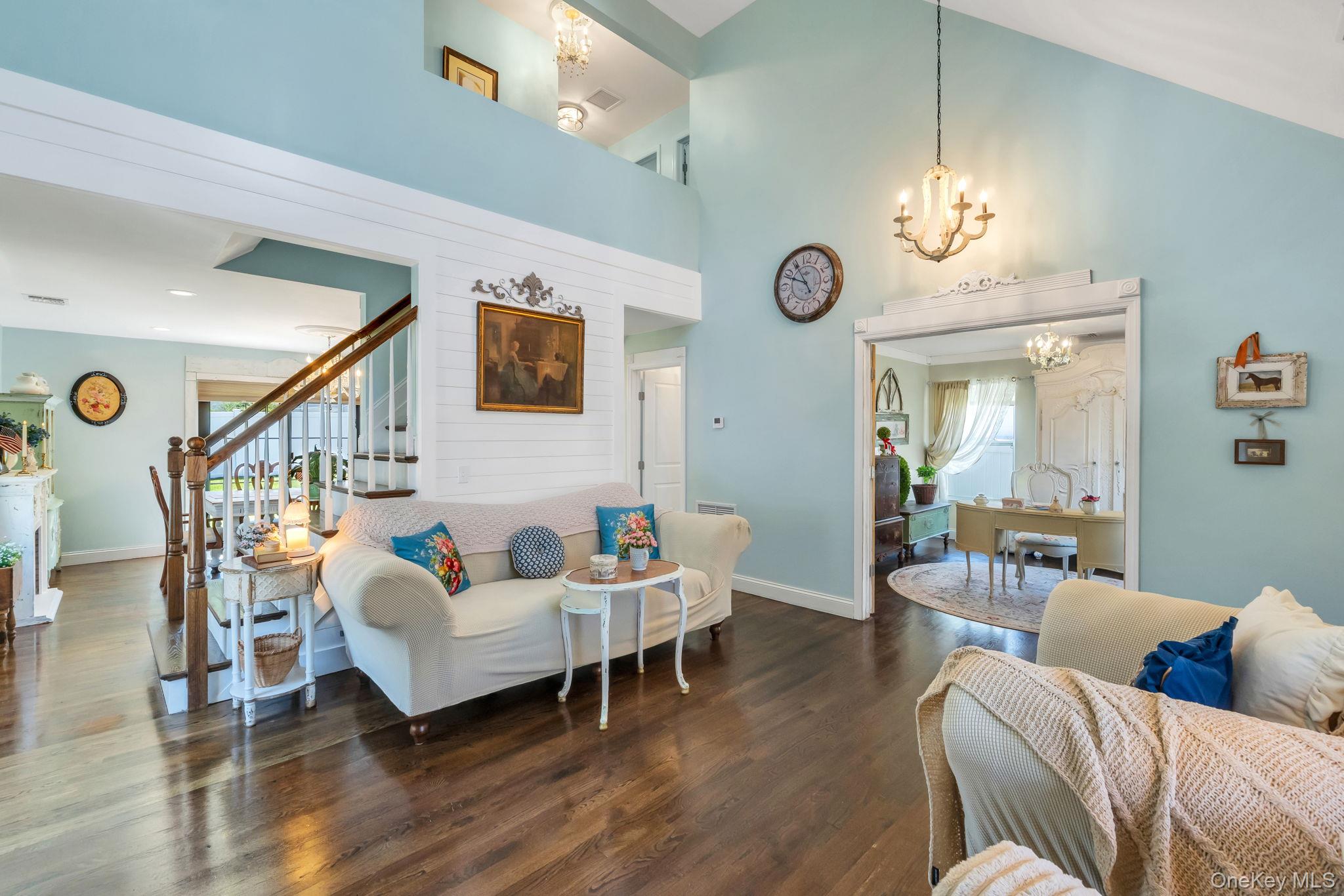 17 Walnut Road Property Photo 6