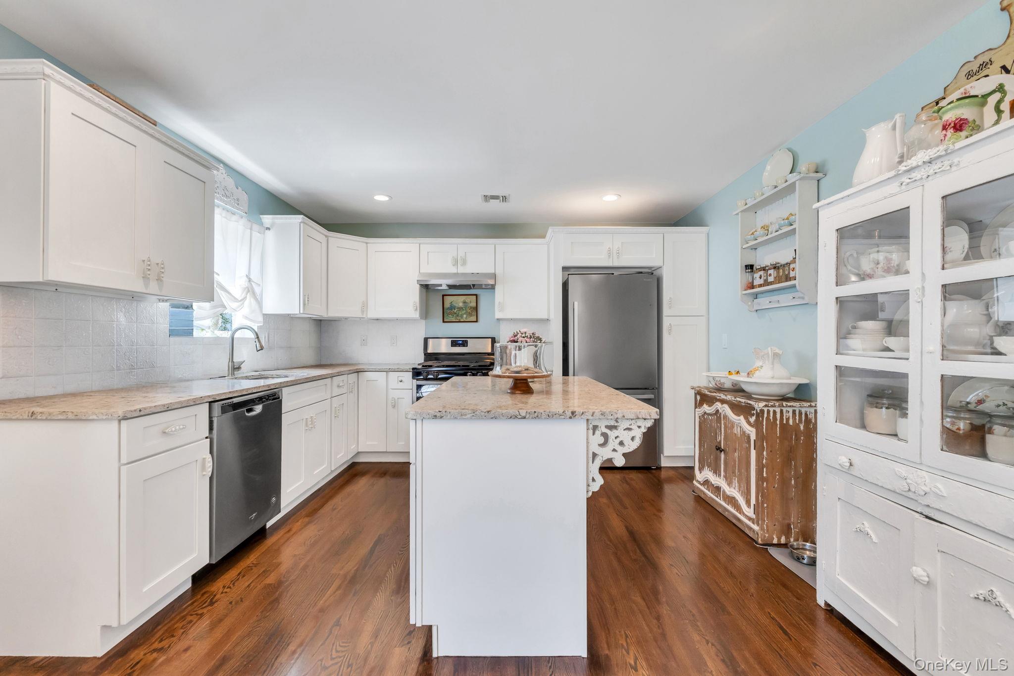 17 Walnut Road Property Photo 8