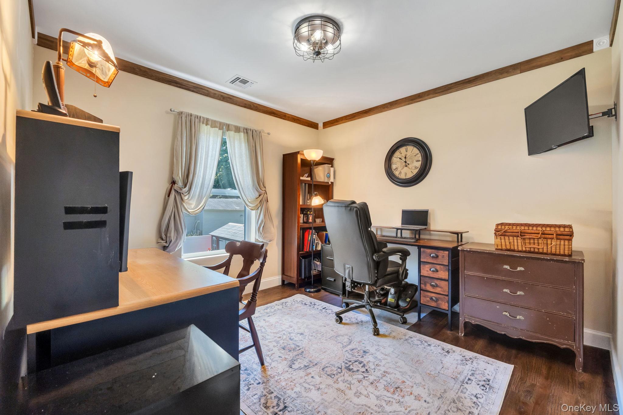 17 Walnut Road Property Photo 25