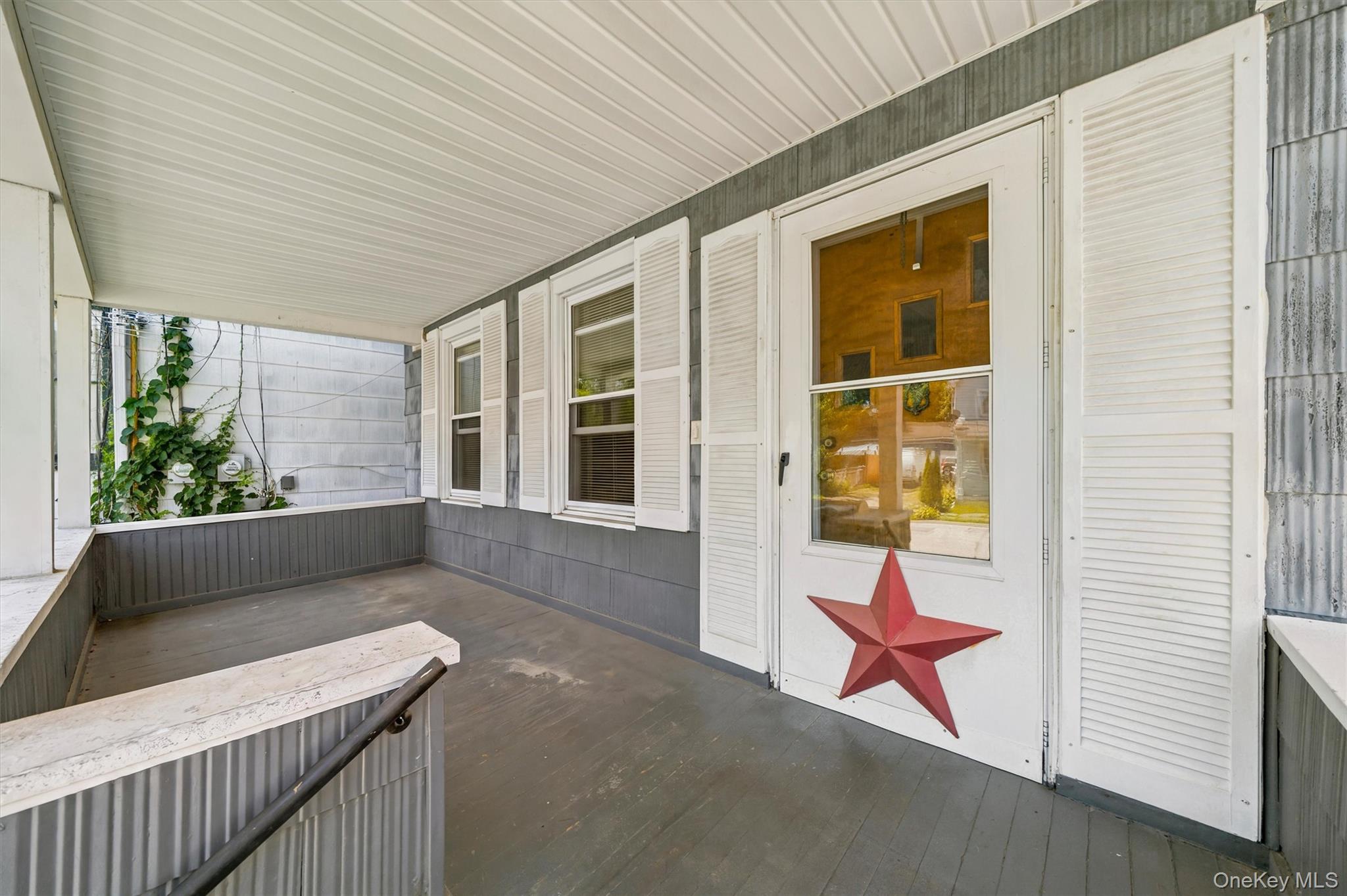10 Church Street Property Photo 2