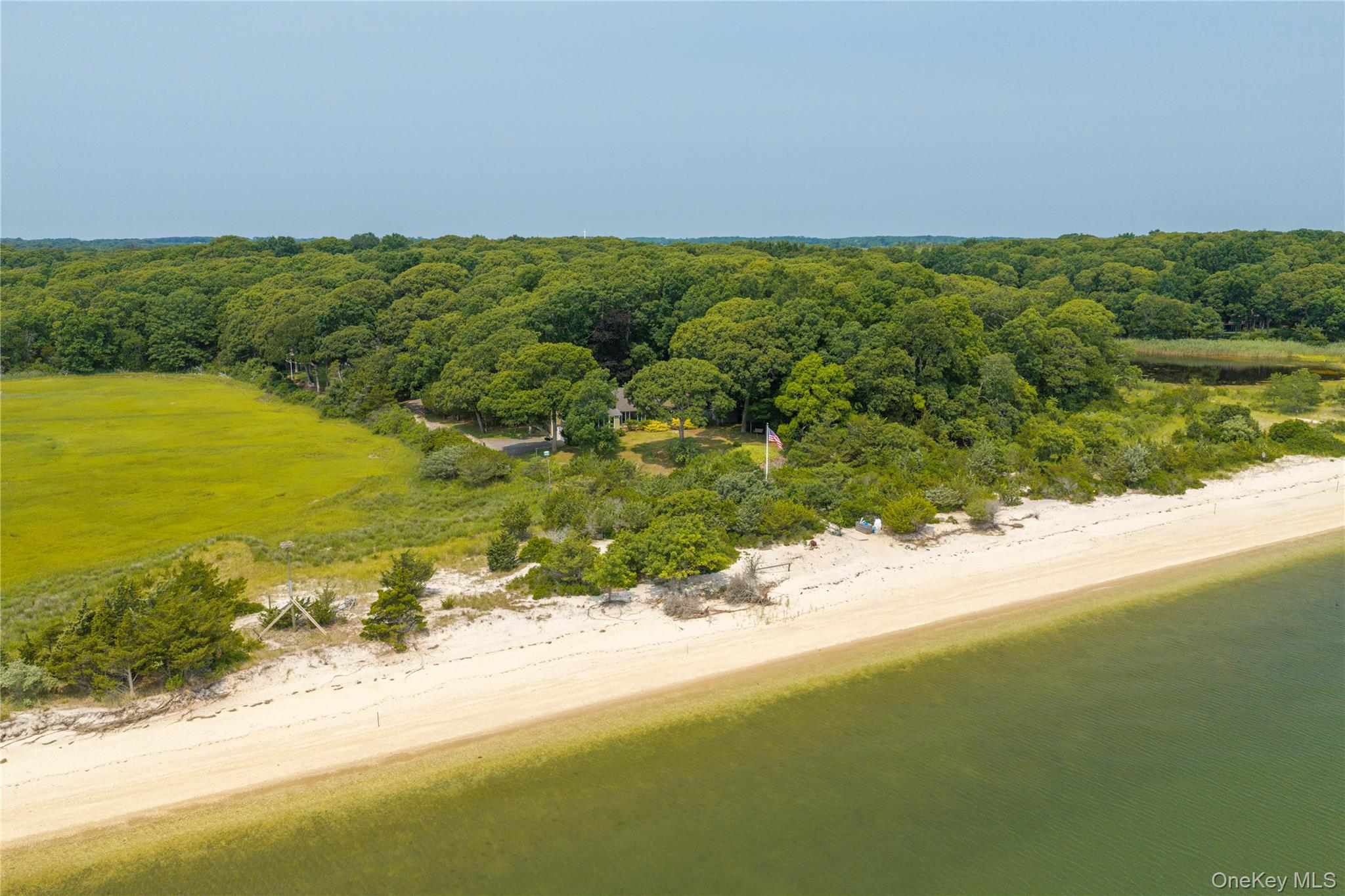 1024359 Property Photo 1