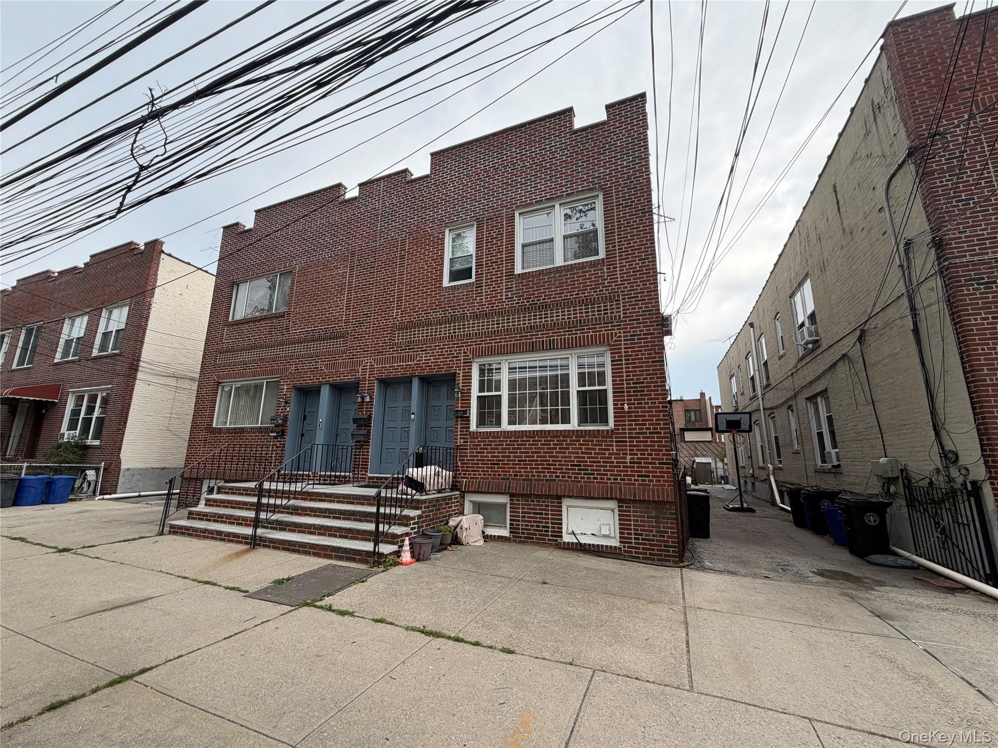 29-27 200th Street Property Photo 2
