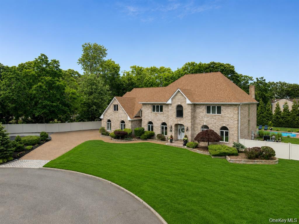 15 Teal Crescent Property Photo 1