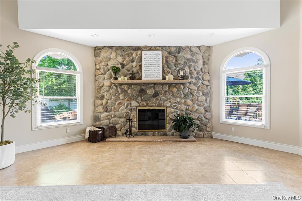 15 Teal Crescent Property Photo 17