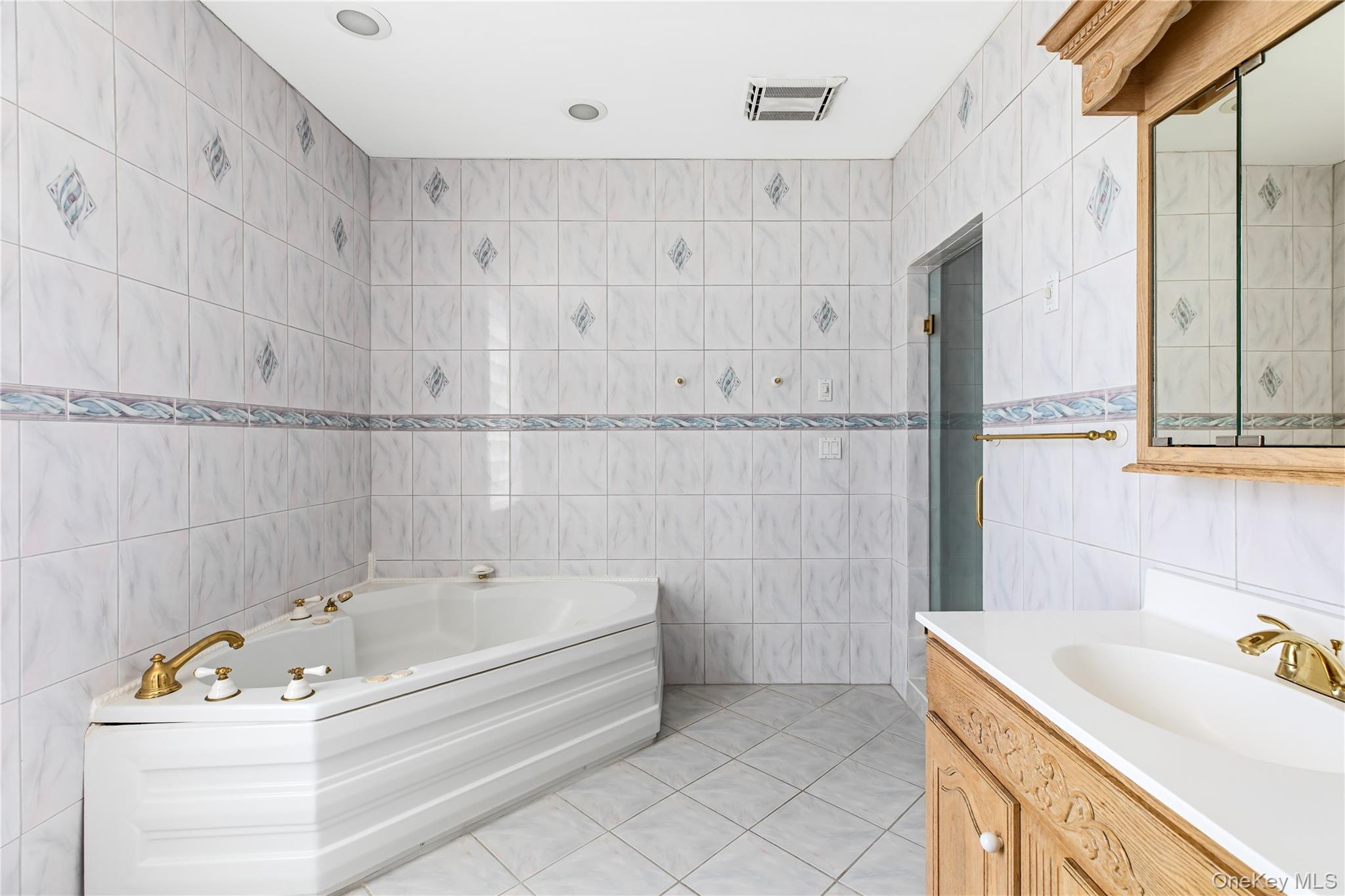 15 Teal Crescent Property Photo 20