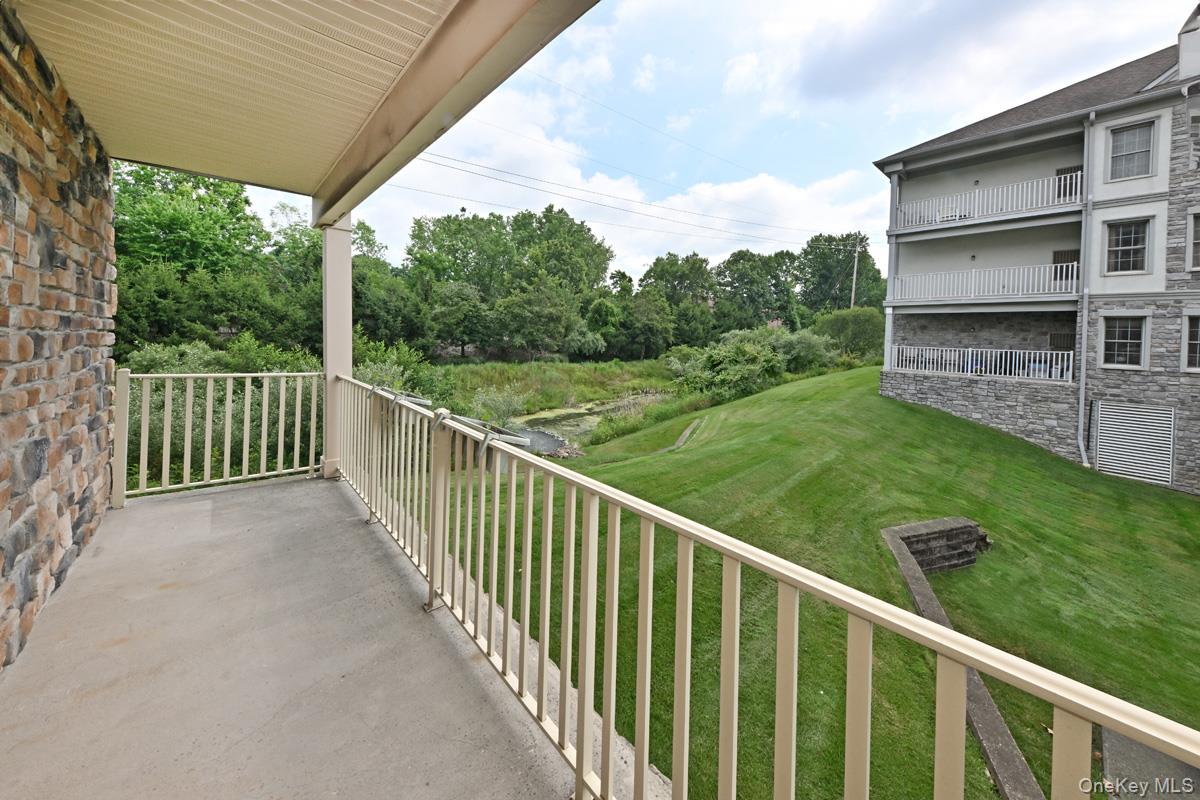 28 N De Baun Avenue 105 Property Photo 1