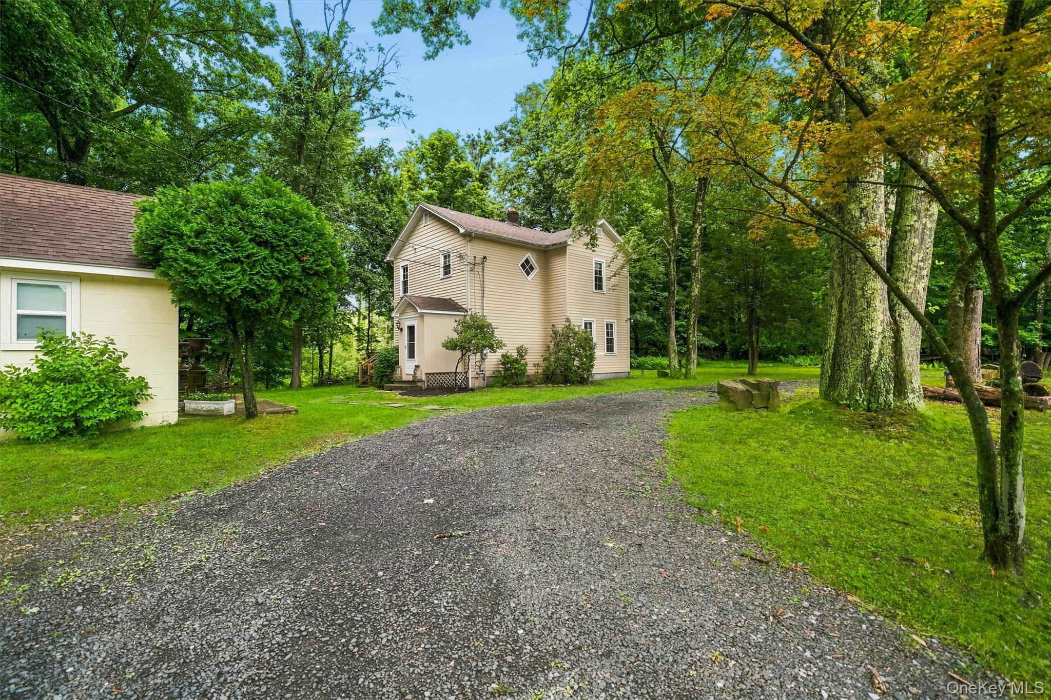 168 Shawangunk Road Property Photo 2
