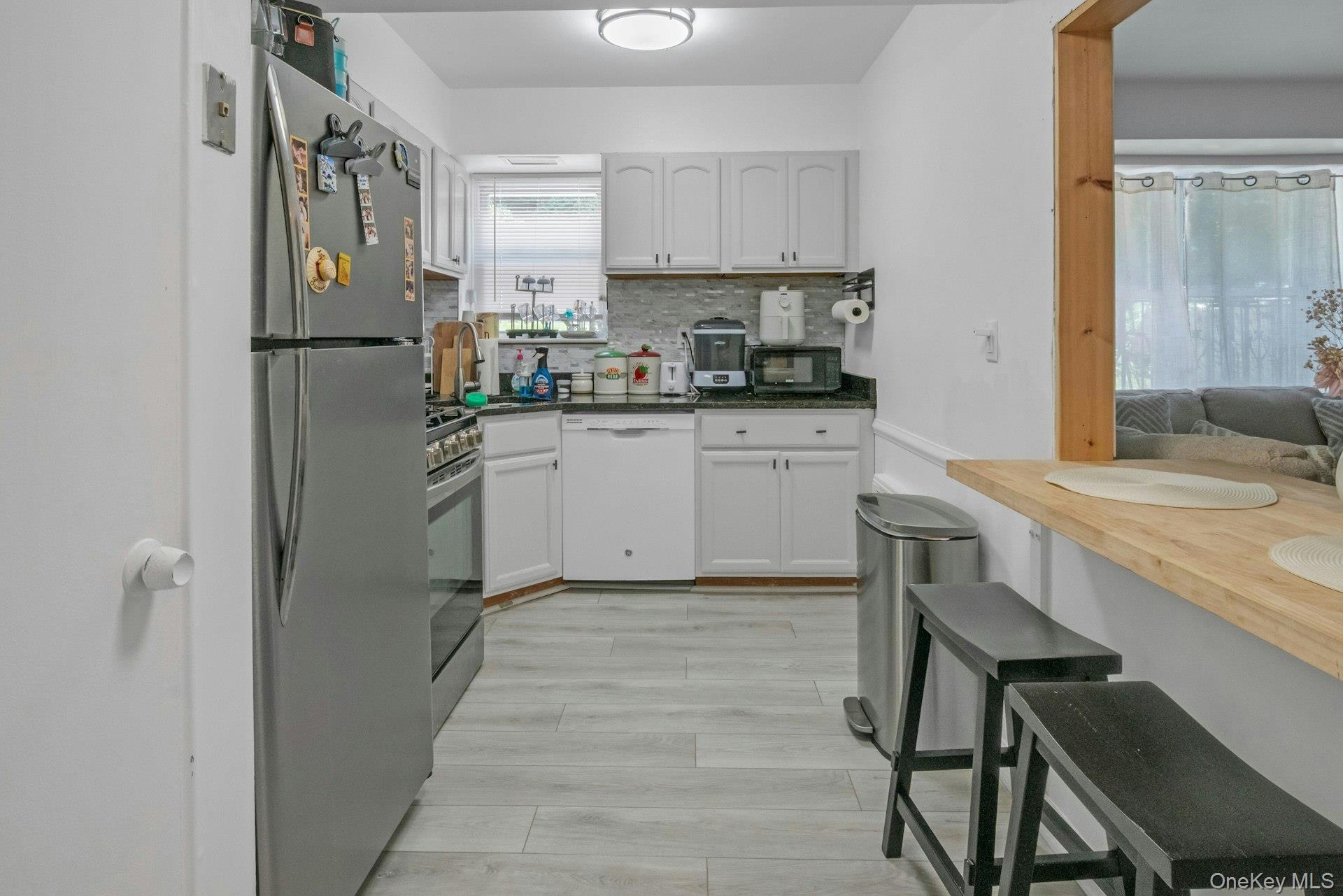 129-3 S Highland Avenue A2 Property Photo 6