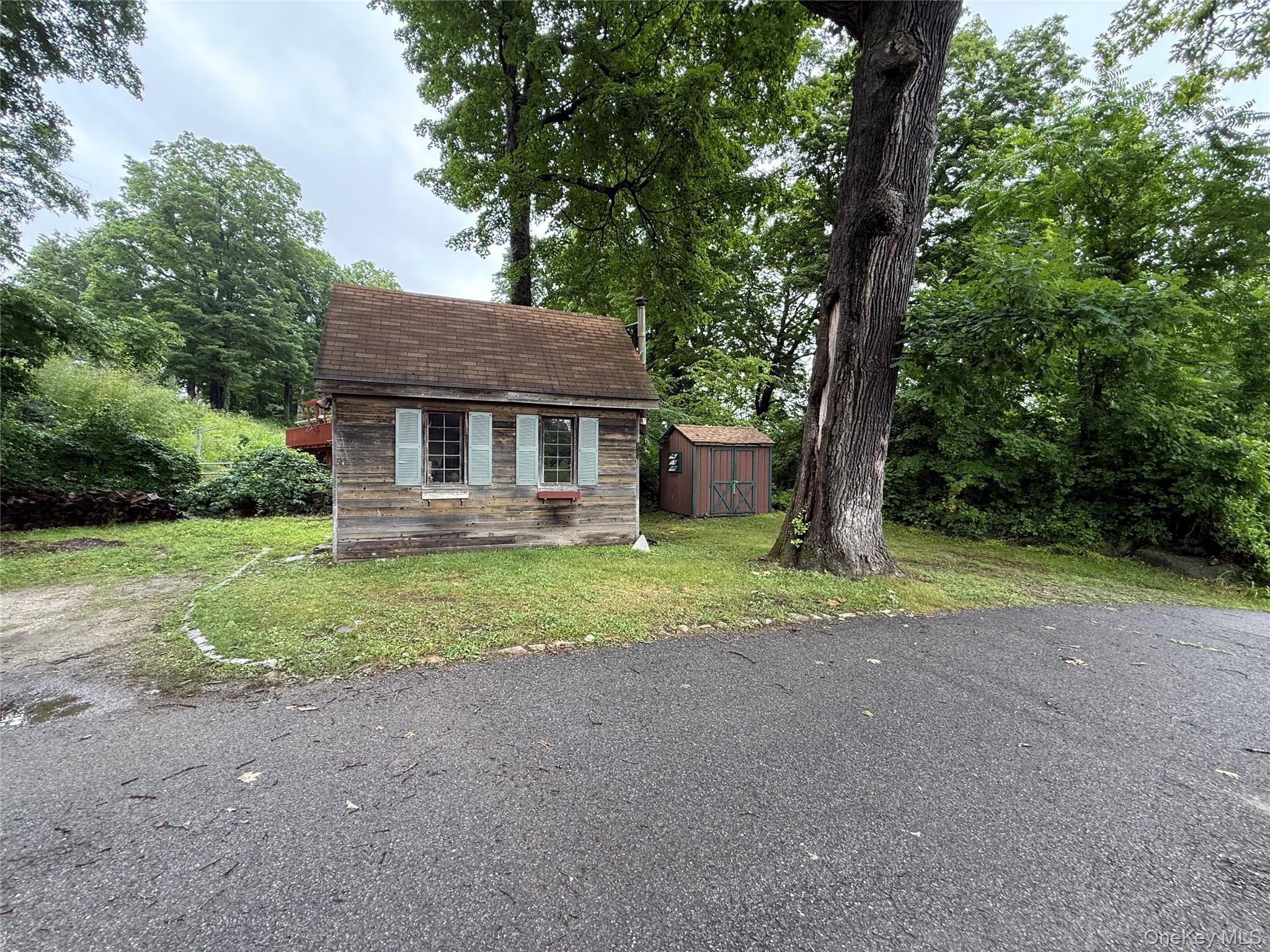 690 Route 311 Property Photo 6