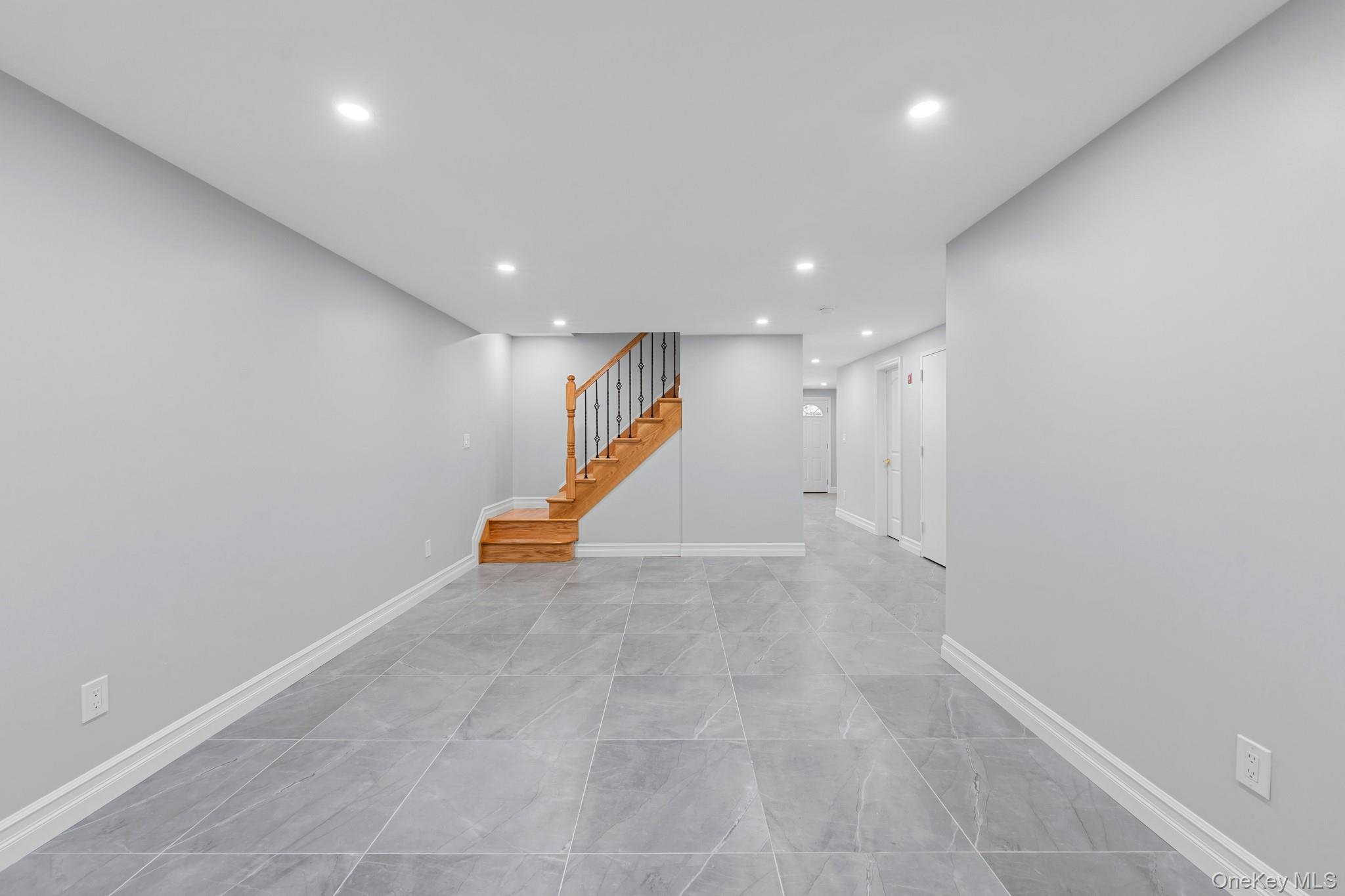 24 E 55th Street Property Photo 10