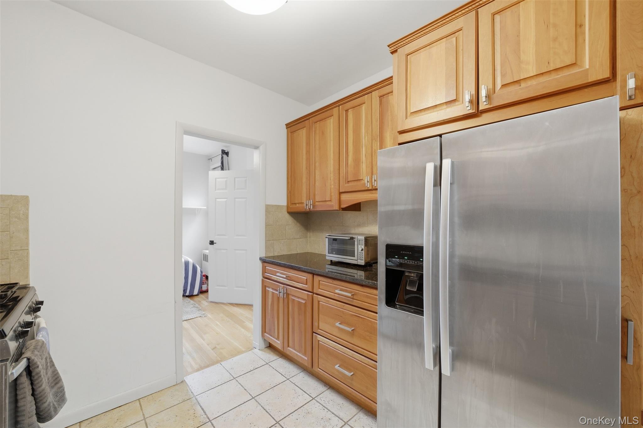 953 W Boston Post Road 3a Property Photo 15