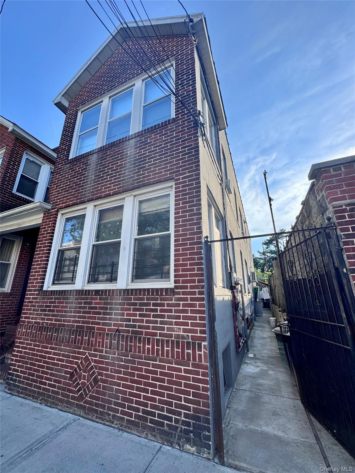 88-16 85th Street Property Photo 3