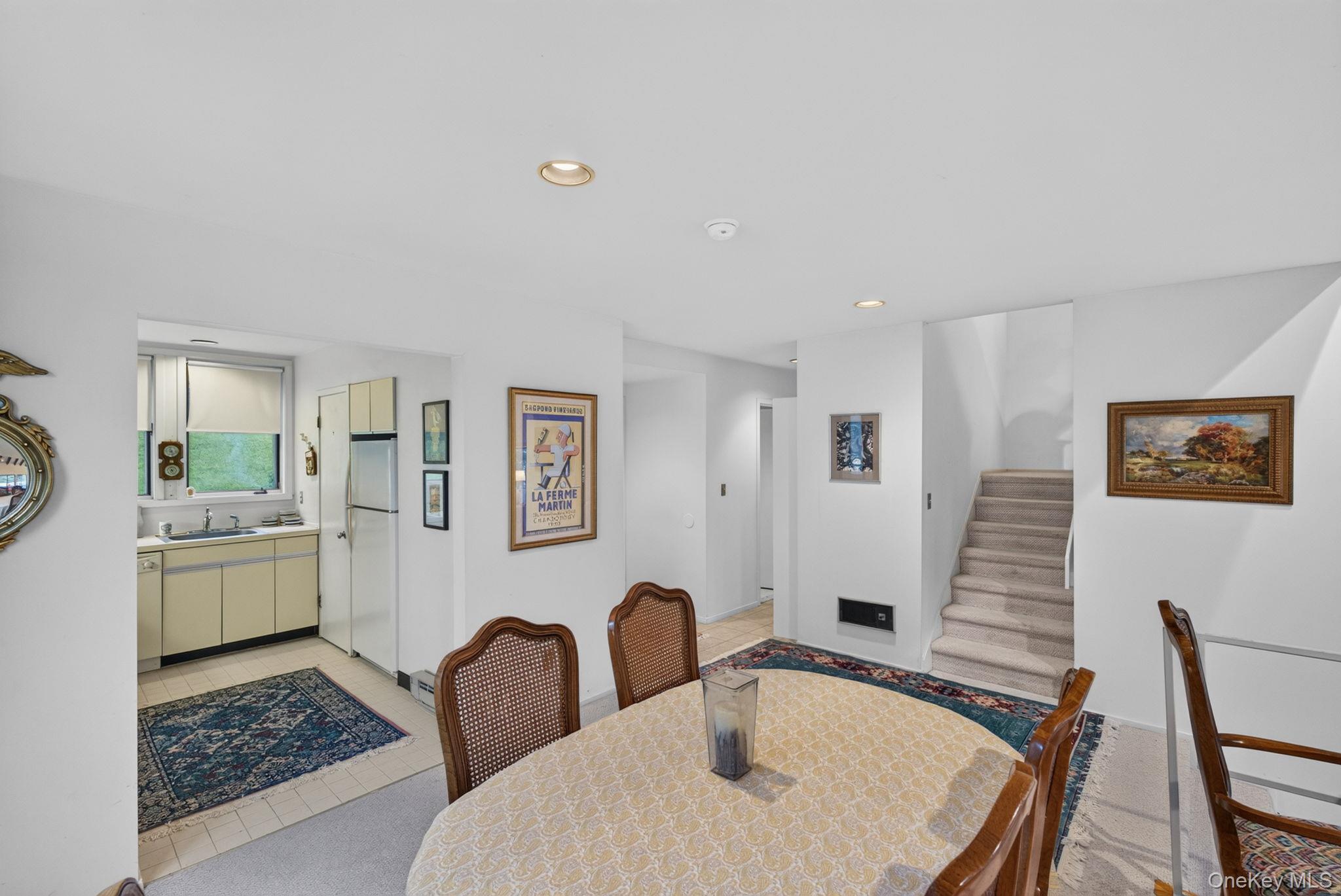 260 Pines Drive 8-8 Property Photo 4