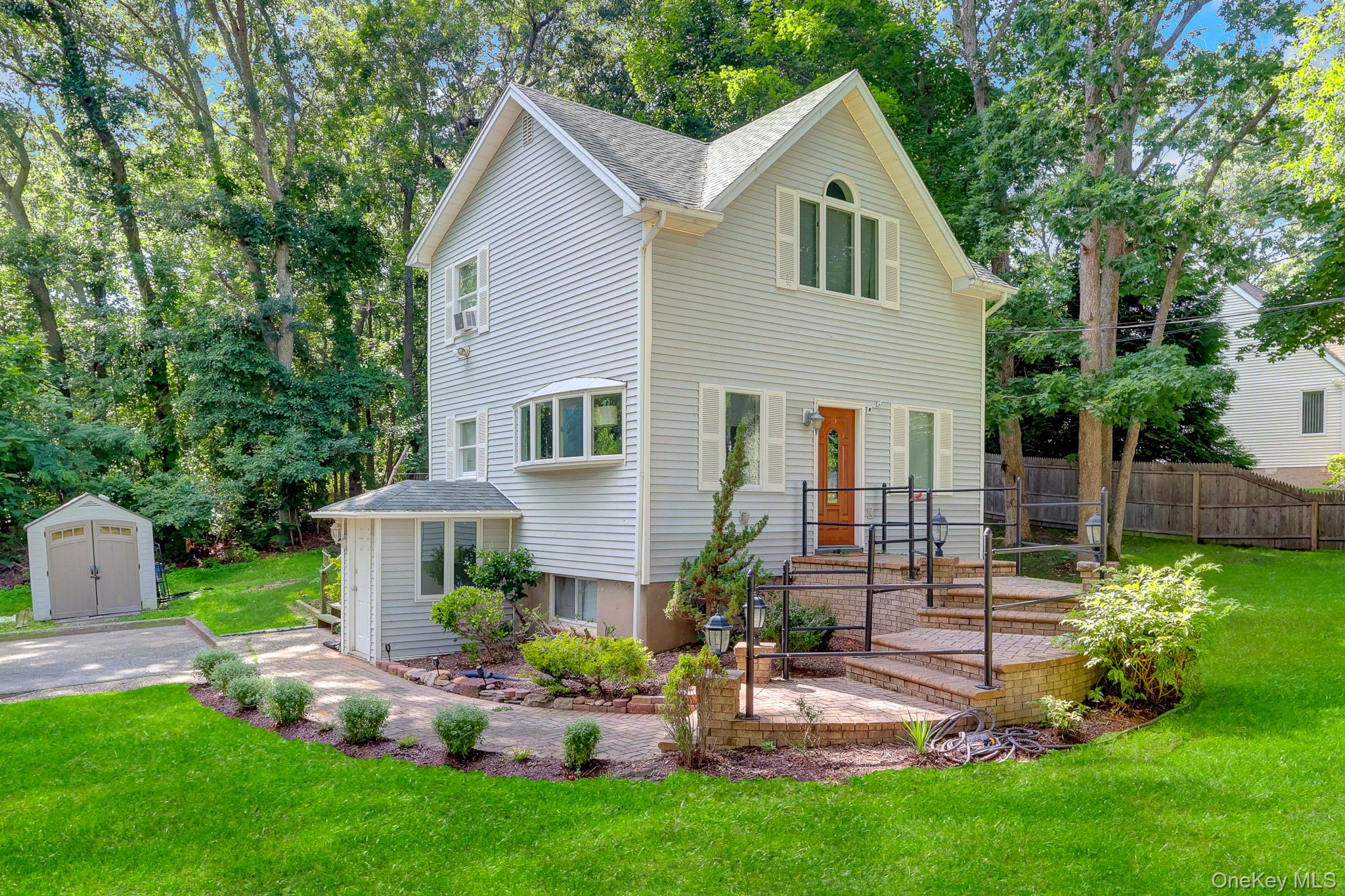 14 Neponsit Road Property Photo 1