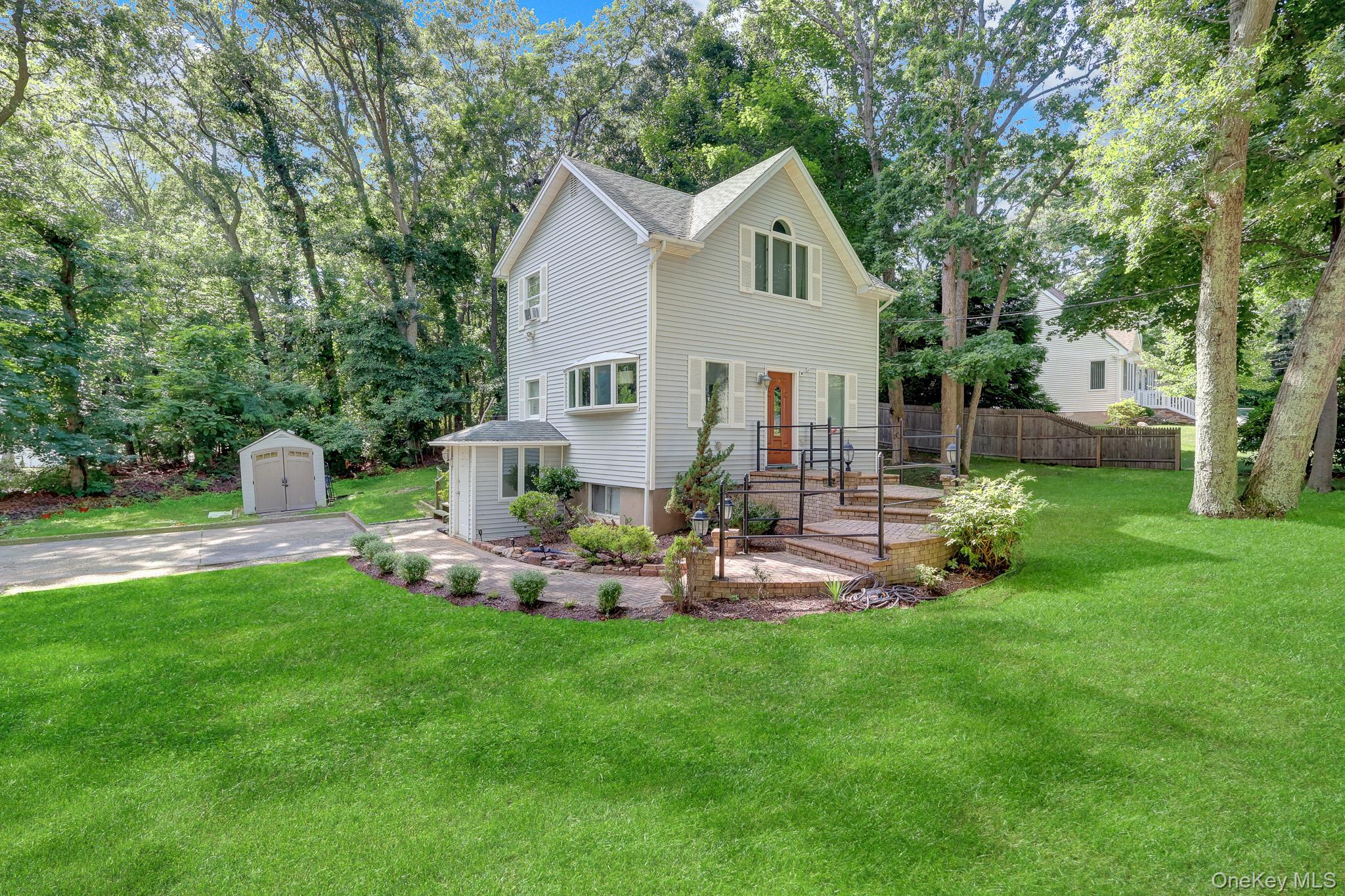 14 Neponsit Road Property Photo 3