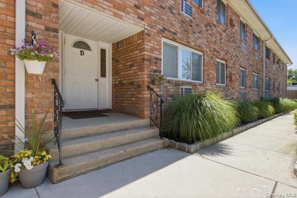 105 Prime Avenue B6 Property Photo 2
