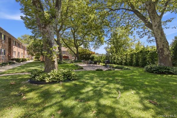 105 Prime Avenue B6 Property Photo 3