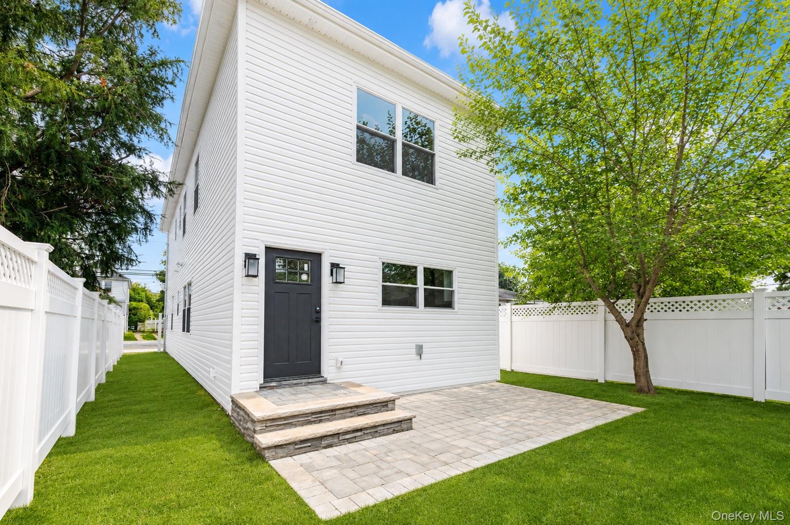 249 Bedford Avenue Property Photo 22