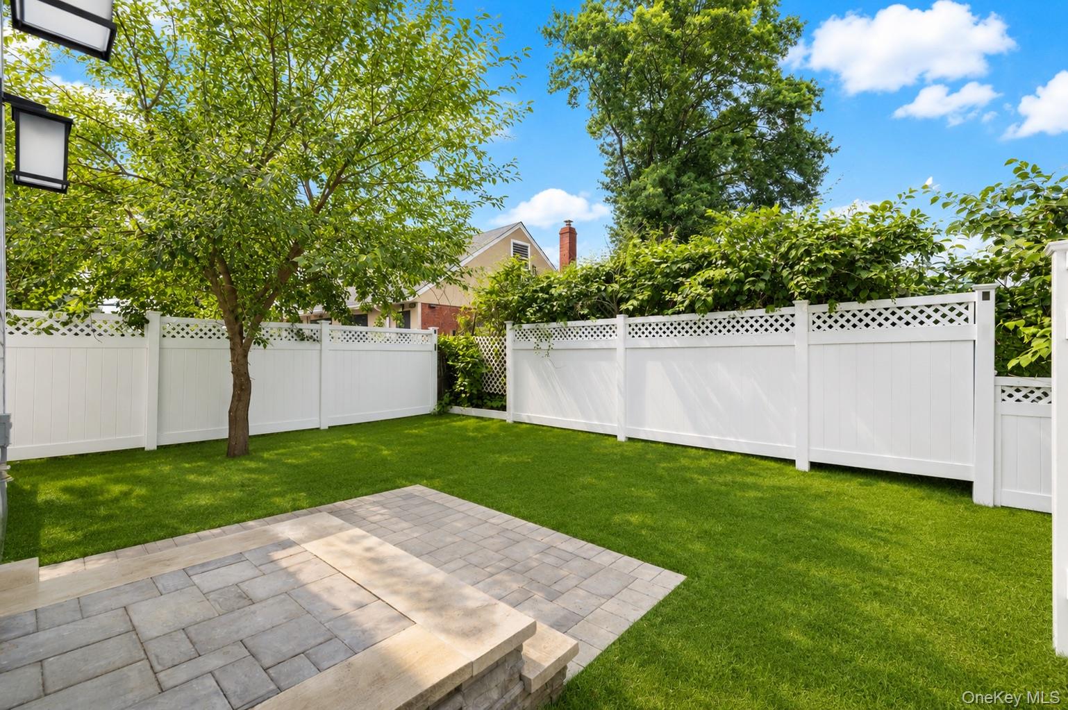 249 Bedford Avenue Property Photo 23