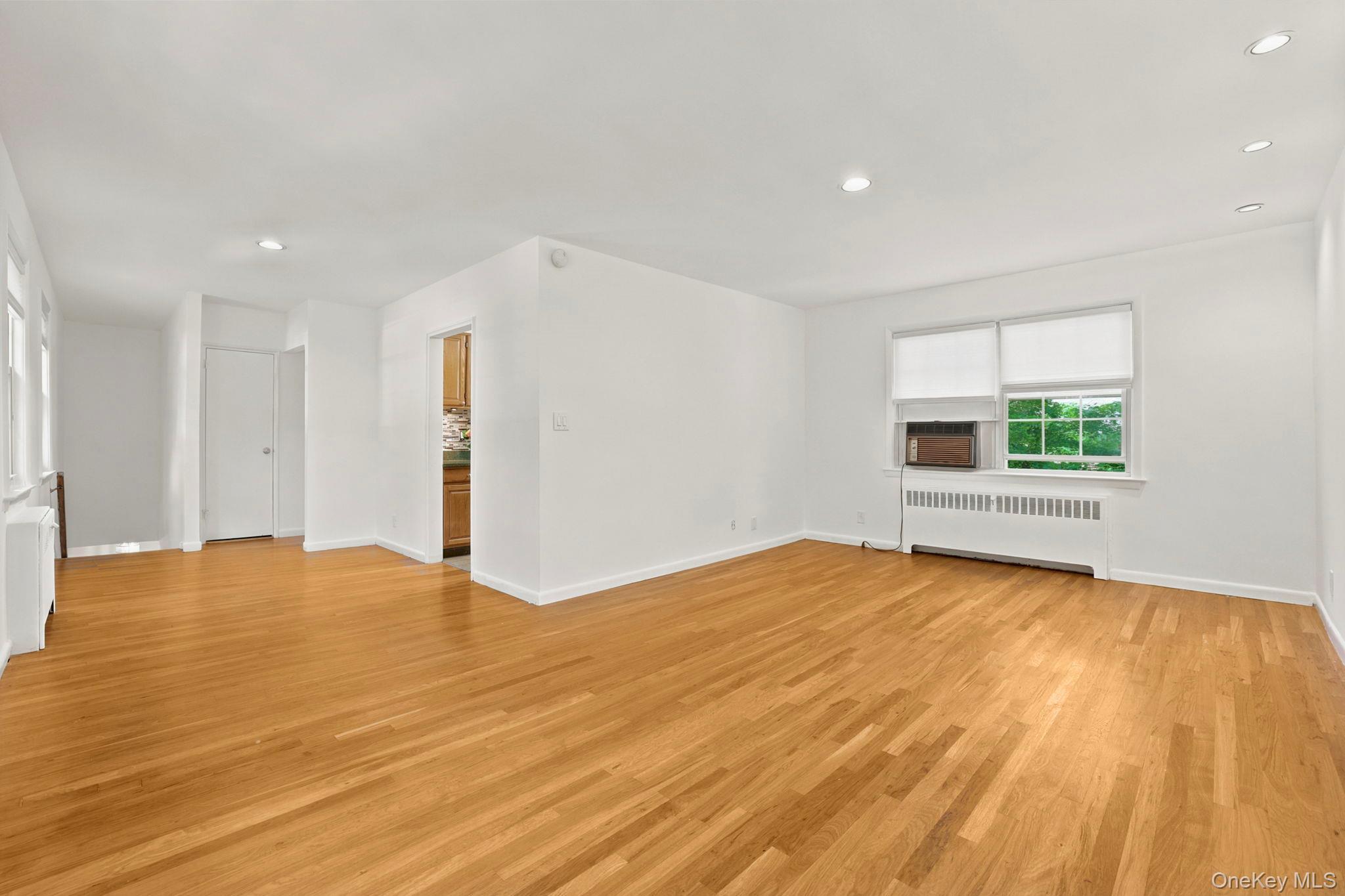 186 Pinewood Road 56 Property Photo 4